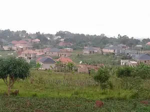 100by50ft for Sale in Kira Mulawa