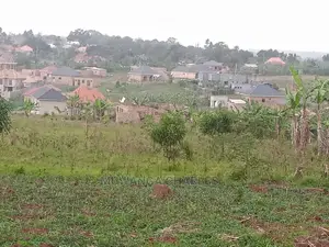 100by100ft for Sale in Kira Kitikifumba