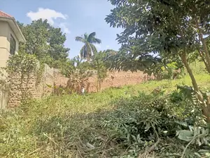 100by70ft Plot for Sale in Kyanja Kungu