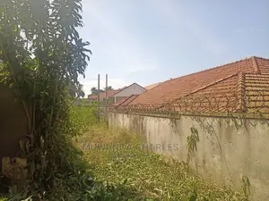 100by70ft Plot for Sale in Kyanja Kungu