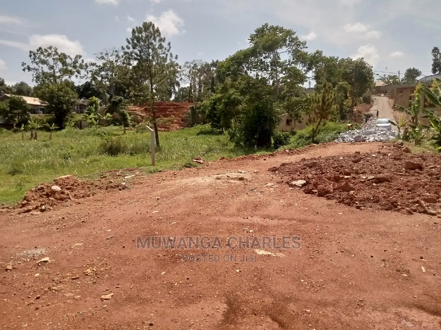 100by75ft Plot of Land for Sale in Kyanja