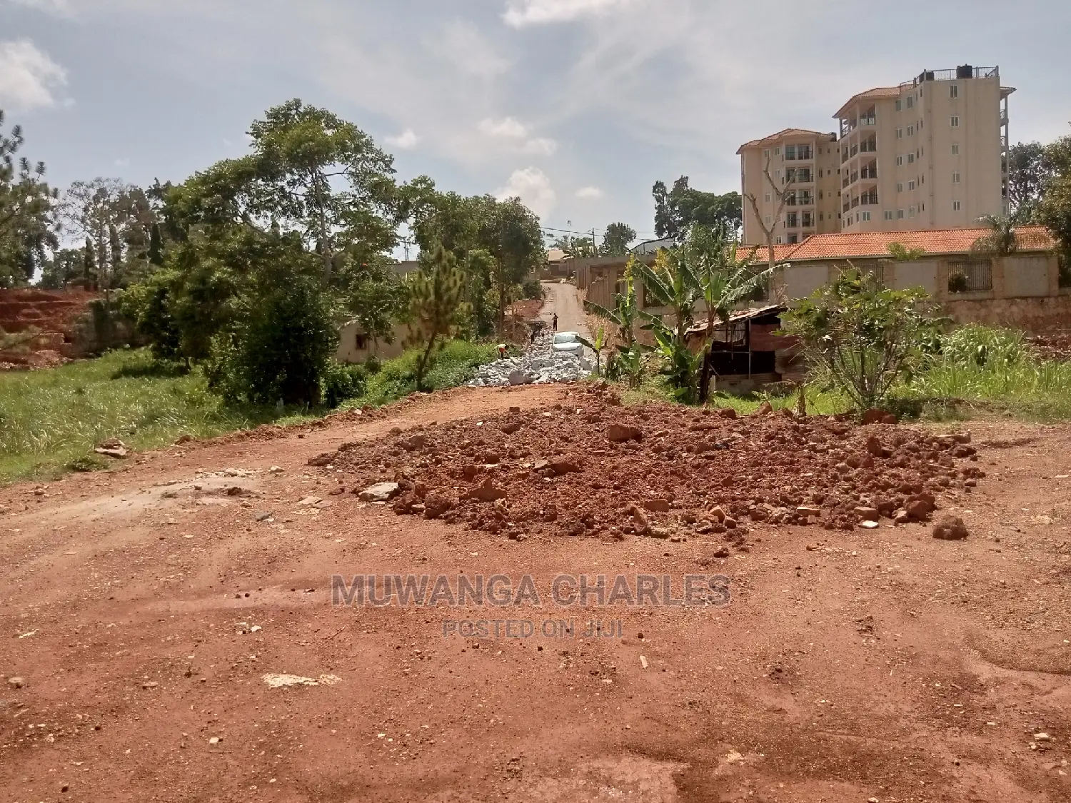 100by75ft Plot of Land for Sale in Kyanja