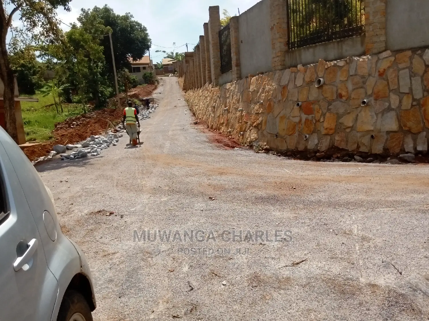 100by75ft Plot of Land for Sale in Kyanja
