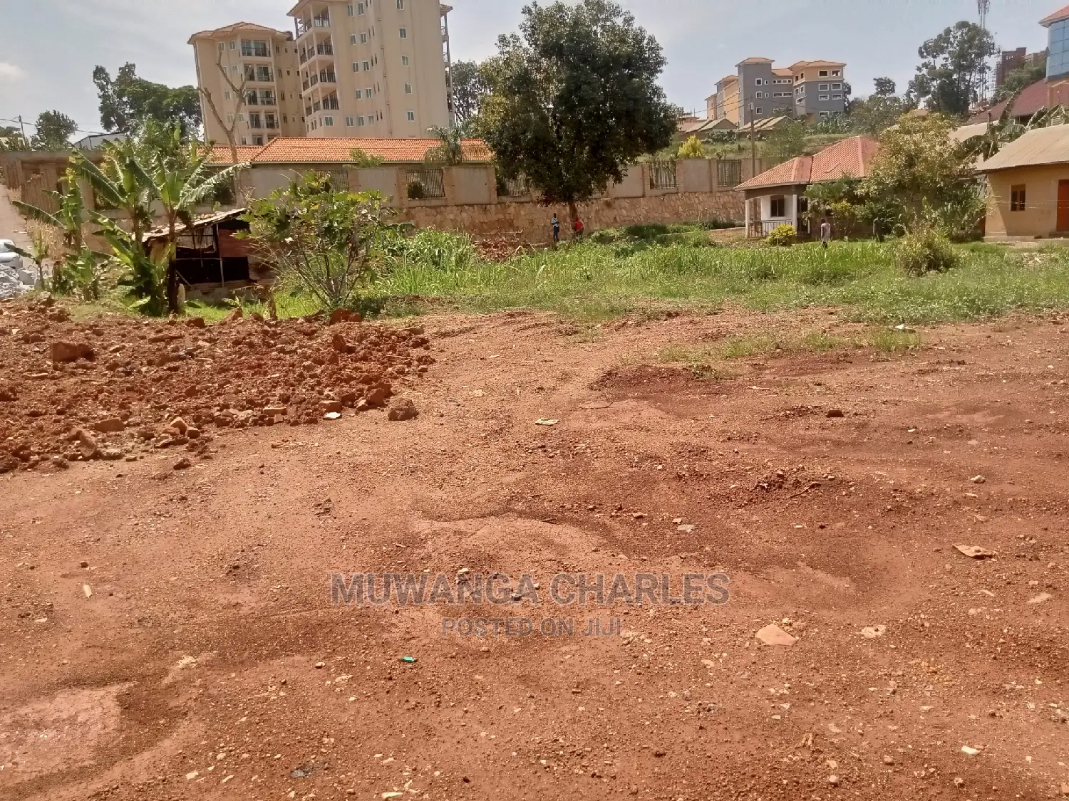 100by75ft Plot of Land for Sale in Kyanja