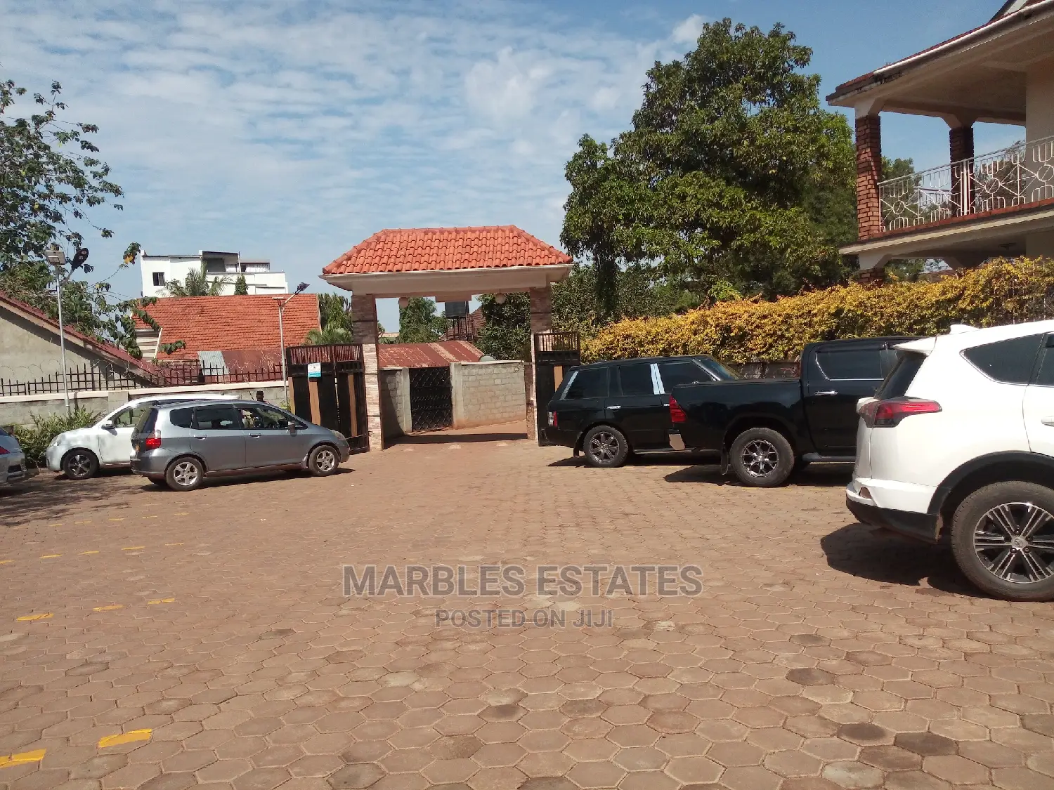 2bdrm Apartment in Muyenga, Central Division for Rent