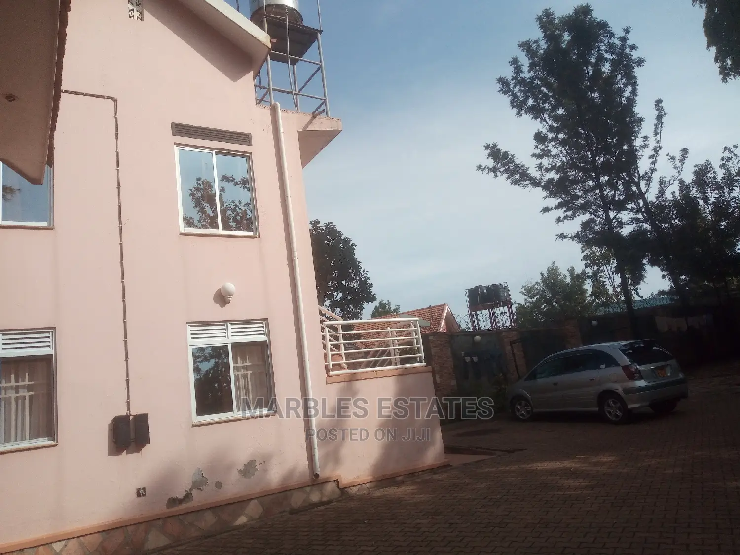 2bdrm Apartment in Muyenga, Central Division for Rent