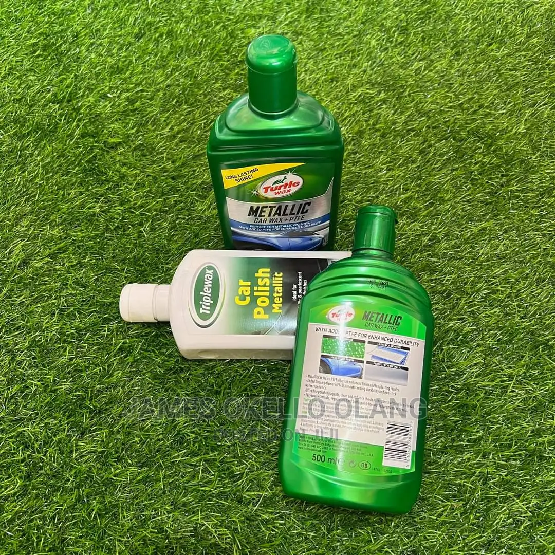 Metallic Turtle Wax Car Polish