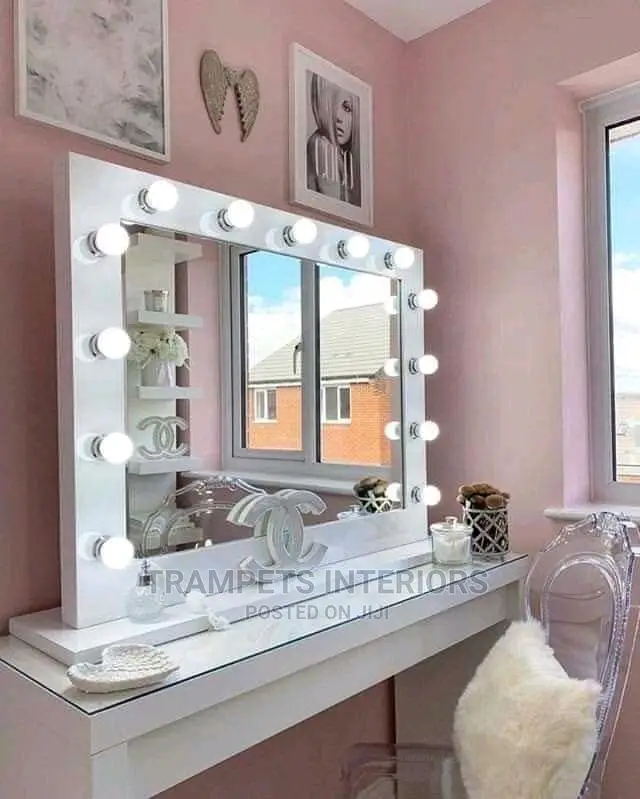 Make Up Mirrors