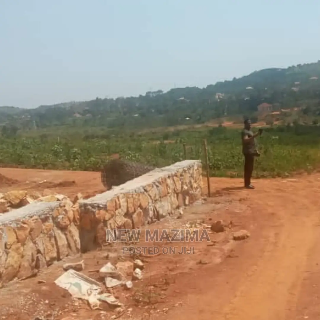 Very Prime Plots on Quicksale in Heart of Kitende Ntebe Rd