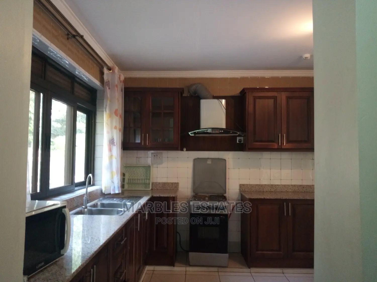 Furnished 3bdrm Apartment in Nakasero, Central Division for Rent