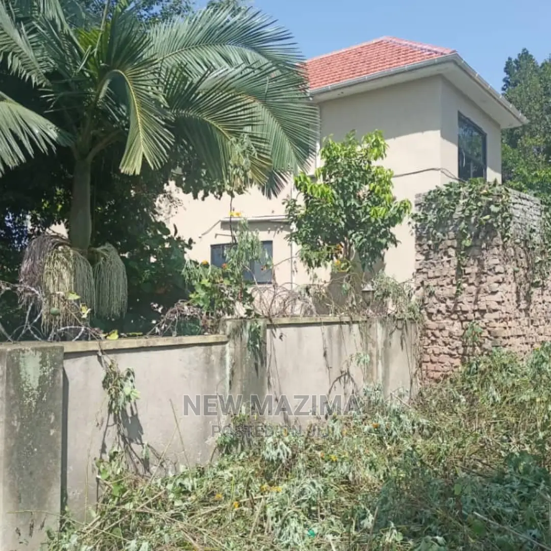 Very Prime 25 Decimals on Quicksale Heart of Muyenga Heights