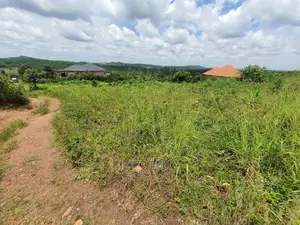 100*50ft Plot in Sema Estate Buwambo. Ready Land Titles