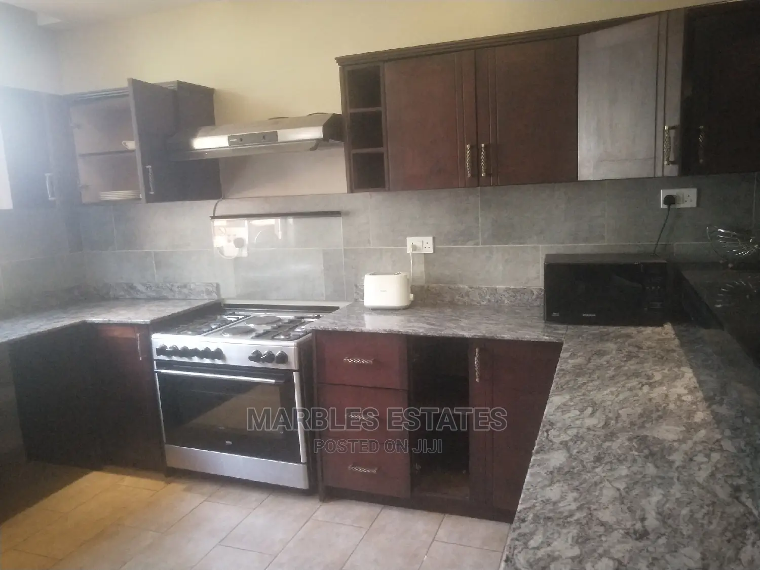 Furnished 2bdrm Apartment in Kololo, Central Division for Rent