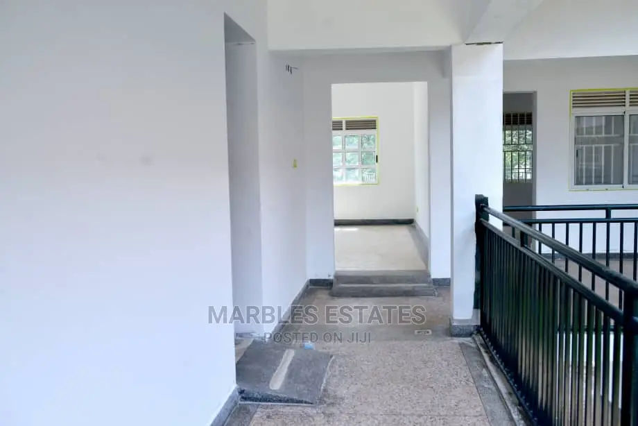Office Space For Rent In Kira.