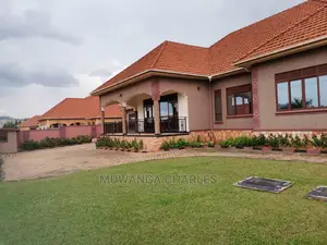 4bdrm Bungalow in Fs Properties Ltd, Central Division for Sale