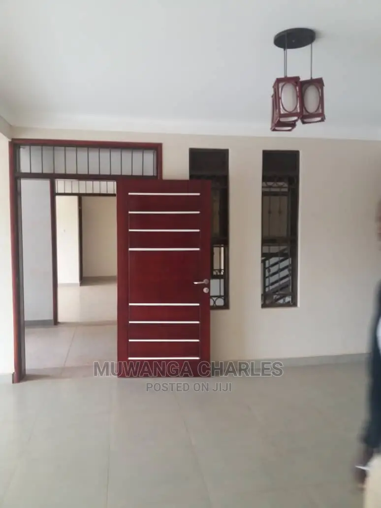 4bdrm Bungalow in Fs Properties Ltd, Central Division for Sale