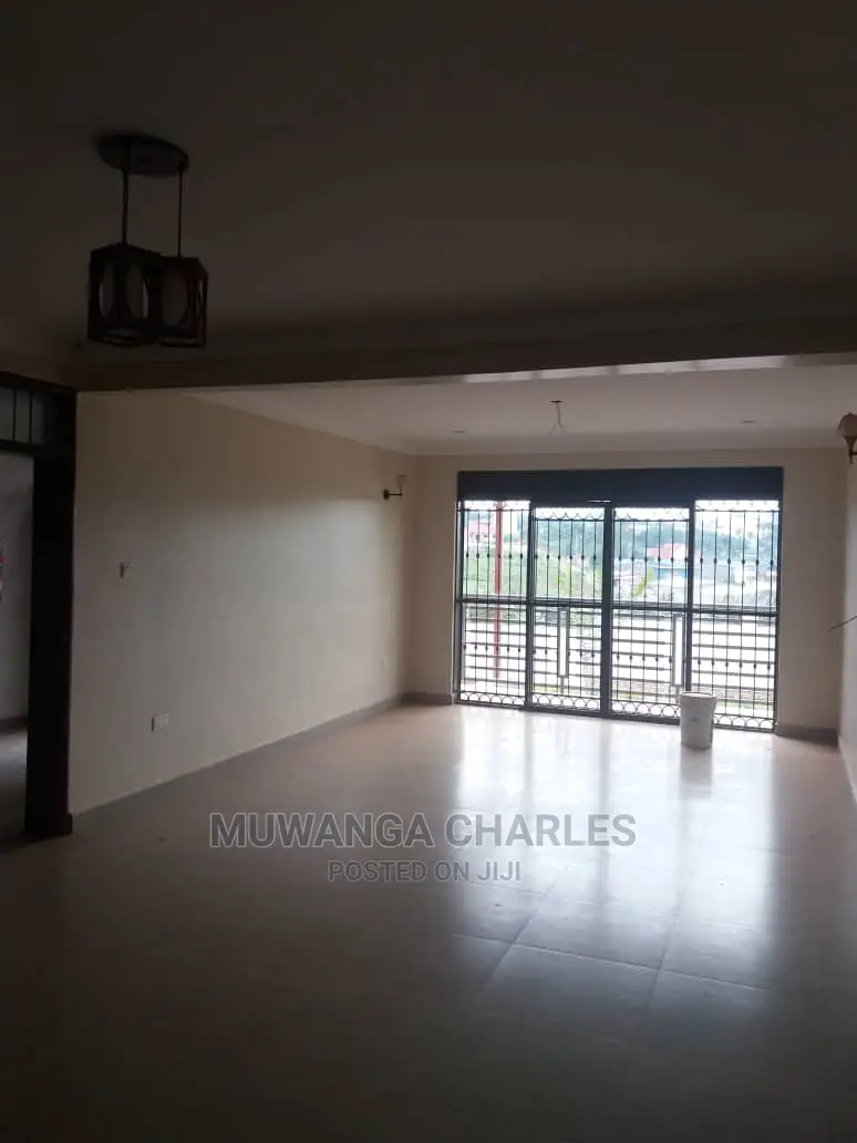 4bdrm Bungalow in Fs Properties Ltd, Central Division for Sale