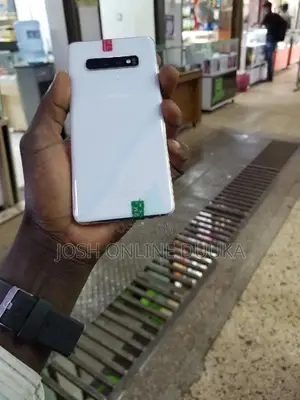 Samsung Galaxy S10 Plus 128 GB Gray