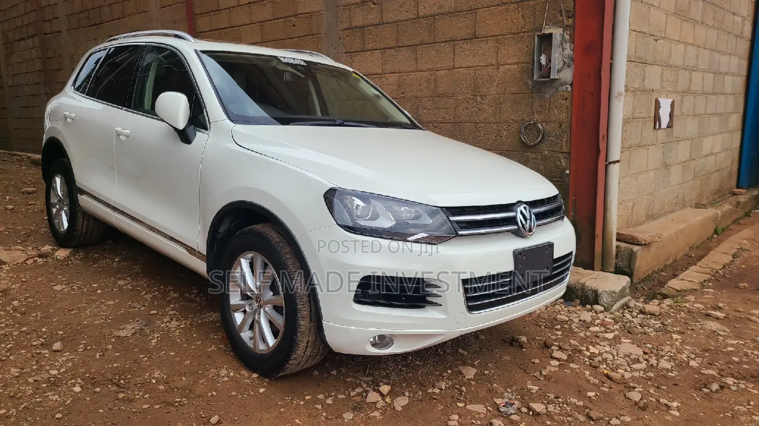 Volkswagen Touareg 2012 White