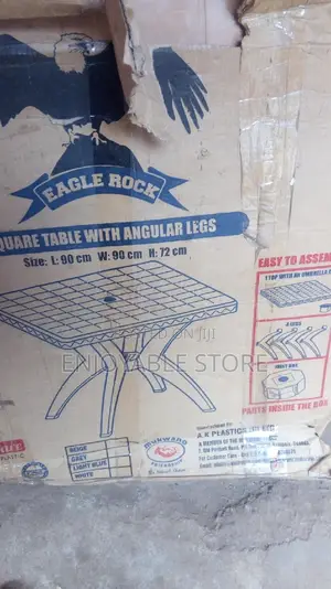 Plastic Square Table