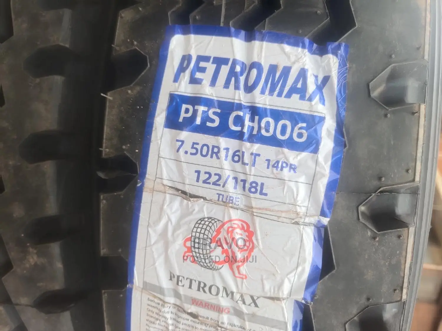 Tyres 7.50-16 Petromax
