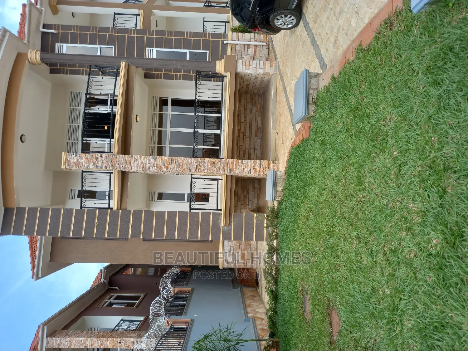 Furnished 6bdrm Duplex in Kira, Central Division for Sale