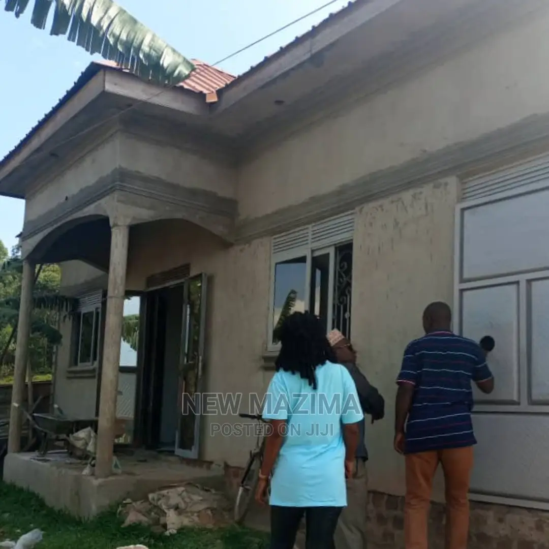 2bdrm House in Namagoma Town, Division a for Sale