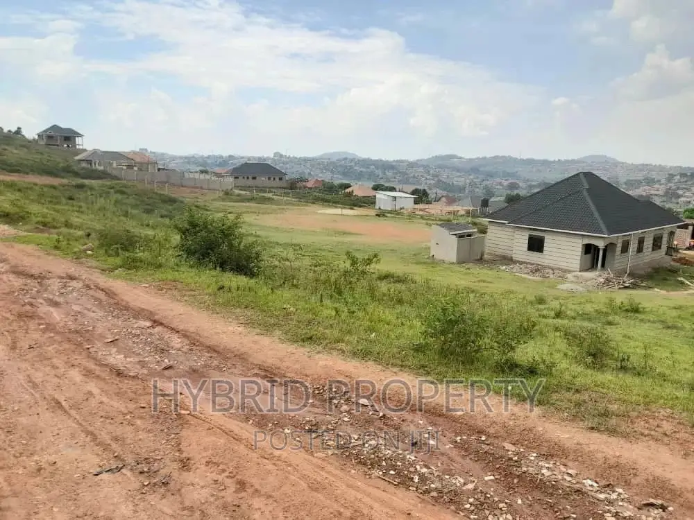 Plots for Sale at Nakabugo Hill View Estate~Mityana Road