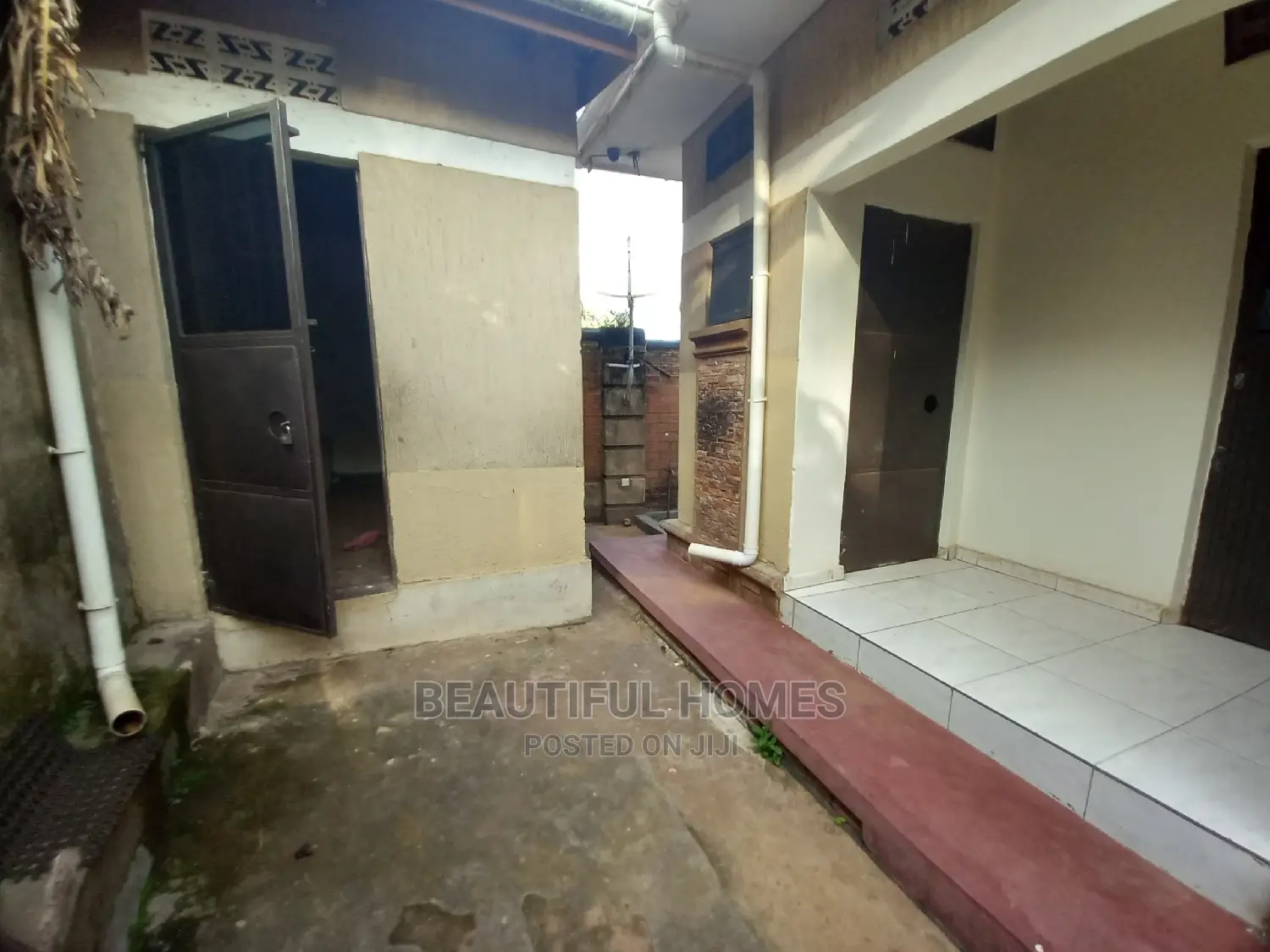Furnished 4bdrm House in Kira Mulawa for Sale