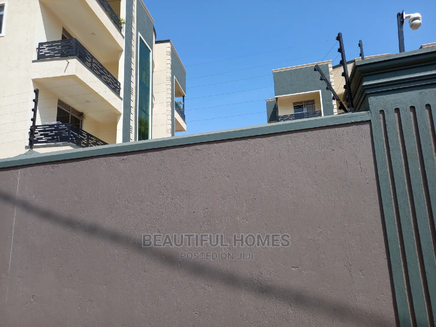 Furnished 2bdrm Apartment in Kyakiwajjara, Central Division for Sale