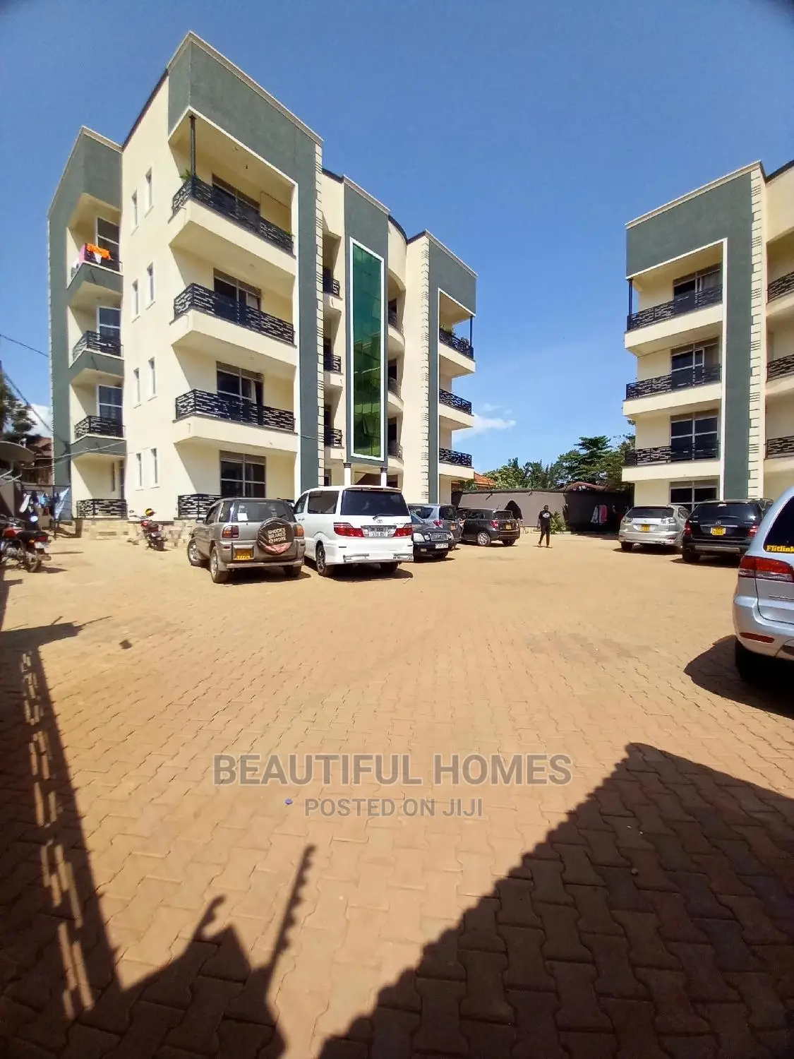 Furnished 2bdrm Block of Flats in Kyaliwajjara, Central Division