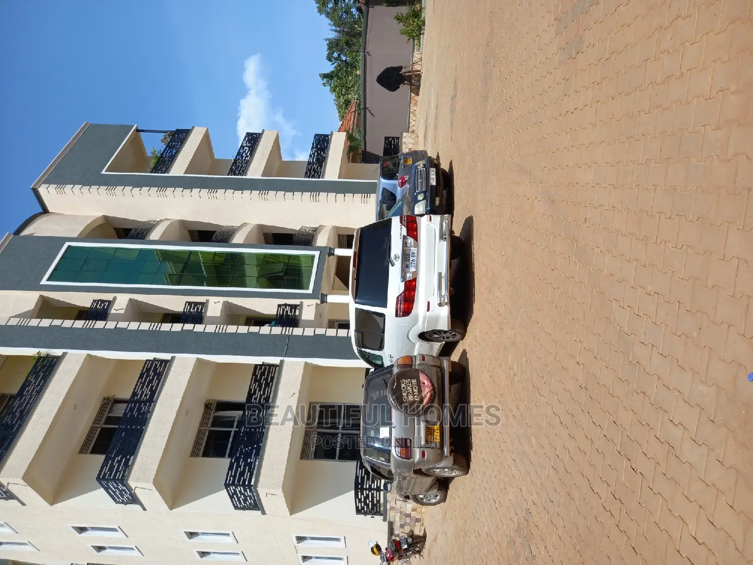 Furnished 2bdrm Block of Flats in Near Quality Mall, Central Division