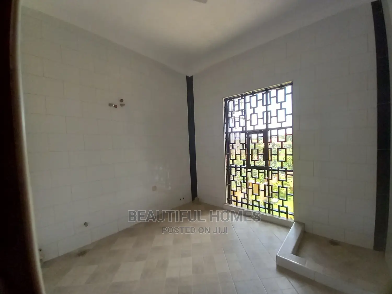 Furnished 2bdrm Block of Flats in Naalya Quality, Central Division