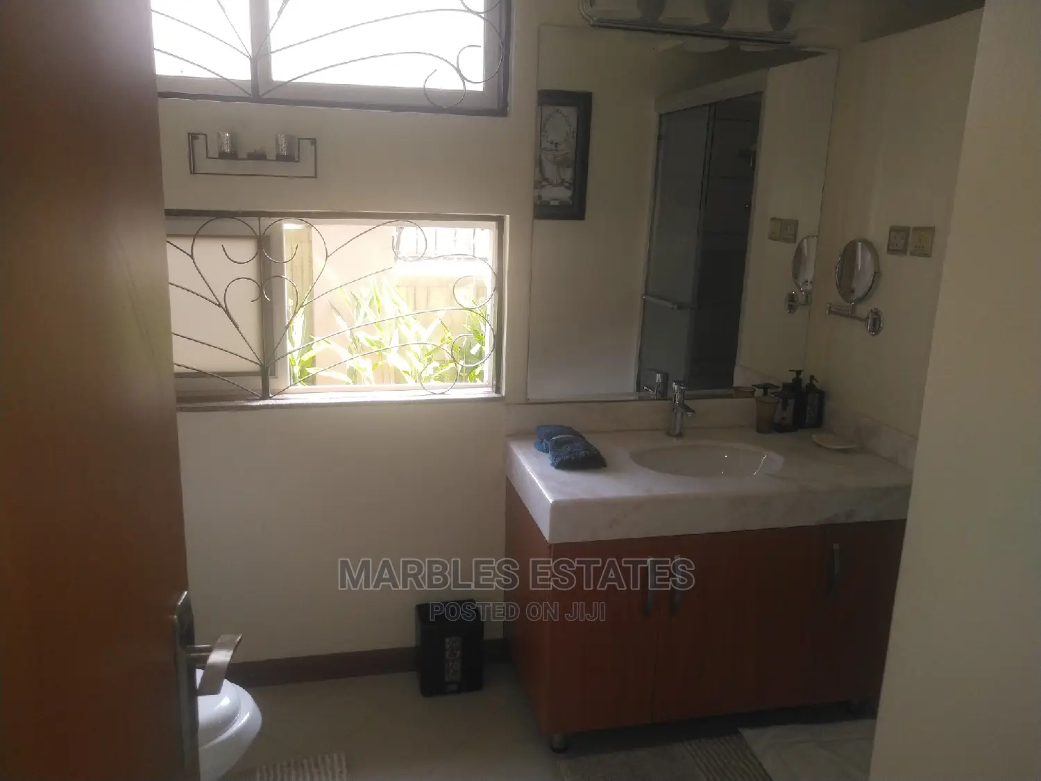 Furnished 2bdrm Apartment in Nakasero, Central Division for Rent