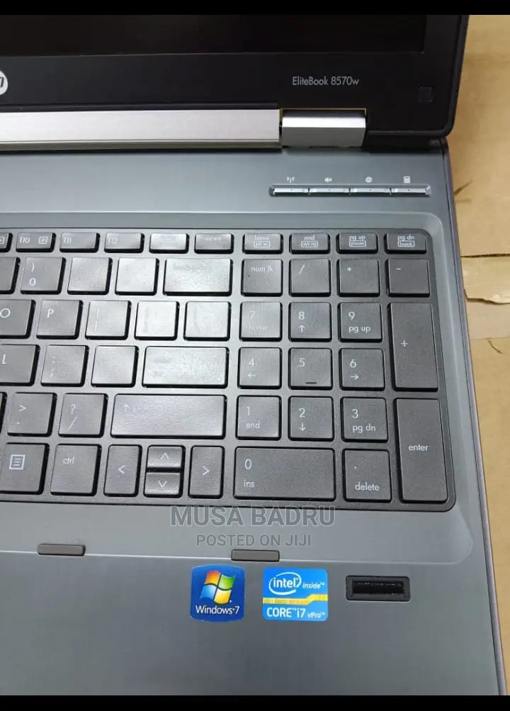 Laptop HP EliteBook 8570W 8GB Intel Core I7 HDD 500GB