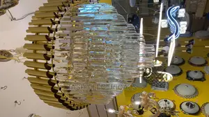 Chandeliers Gold