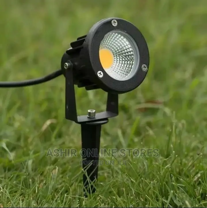 Garden Lights In Difrent Colours