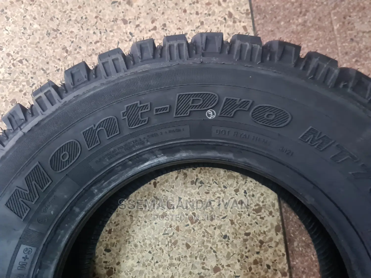 235/75r15 M/T Tyres
