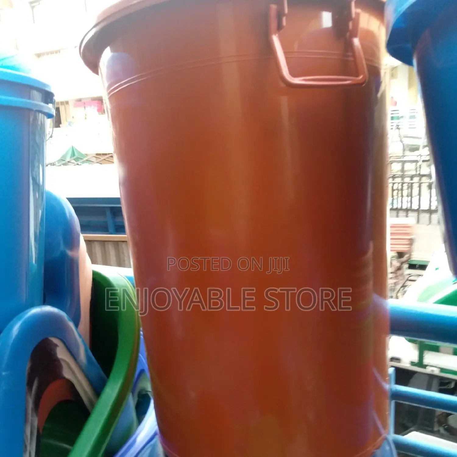 Plastic 120ltr Bucket