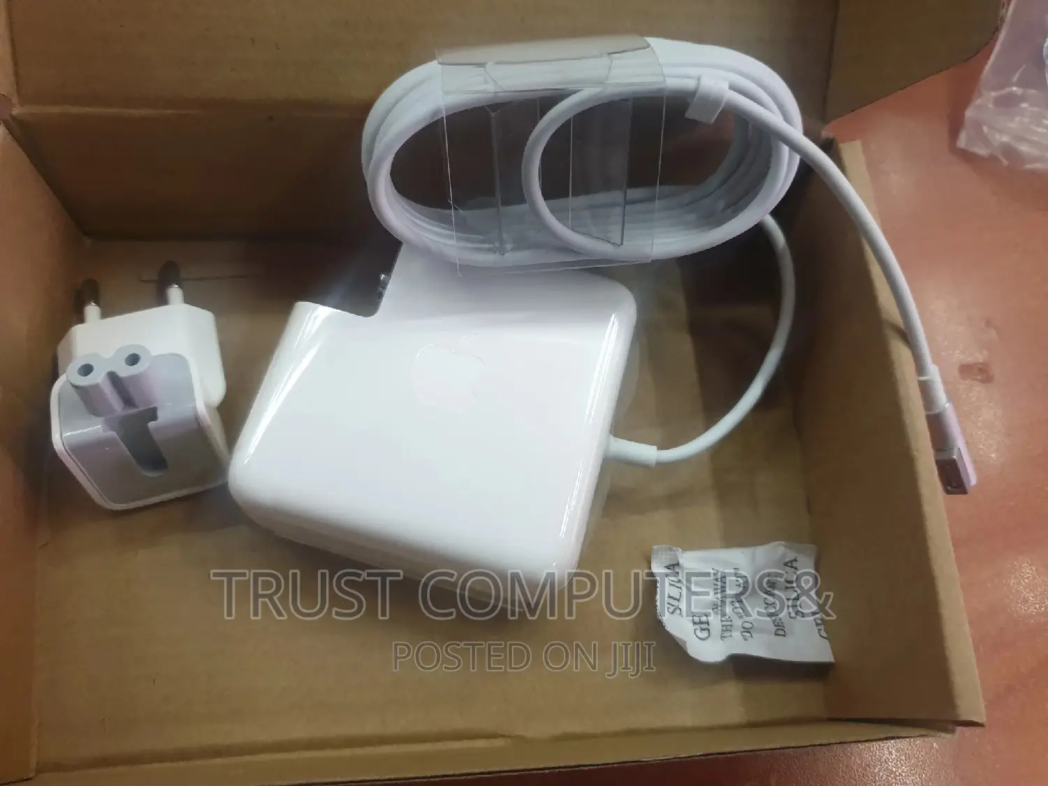 Apple Adapter 65w Normal, Macsaf 1