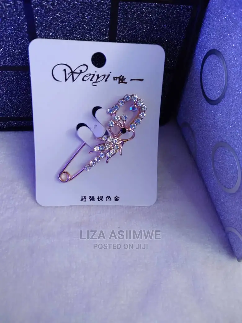Classy and Unique Brooch Pin Available