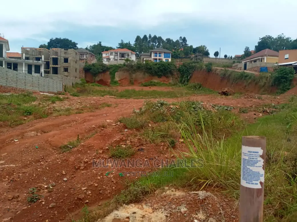100x100ft Plot of Land for Sale in Kyanja