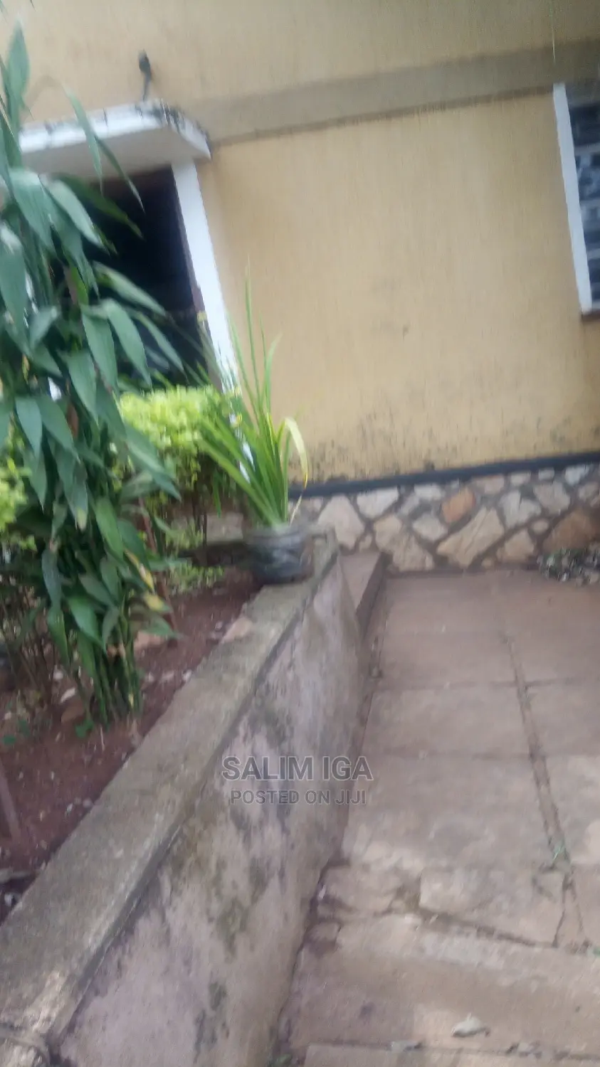 Furnished 3bdrm Townhouse/Terrace in Kololo Property, Central Division