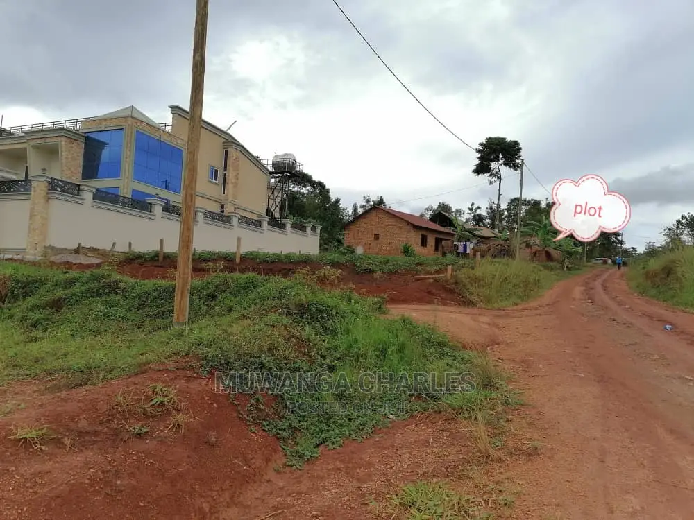 Plot's at Gayaza Nakwero at 30m