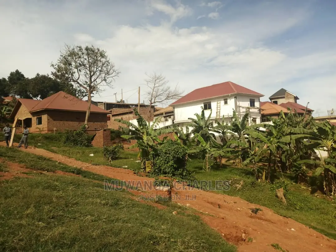 100x50ft Plot of Land for Sale in Mattuga