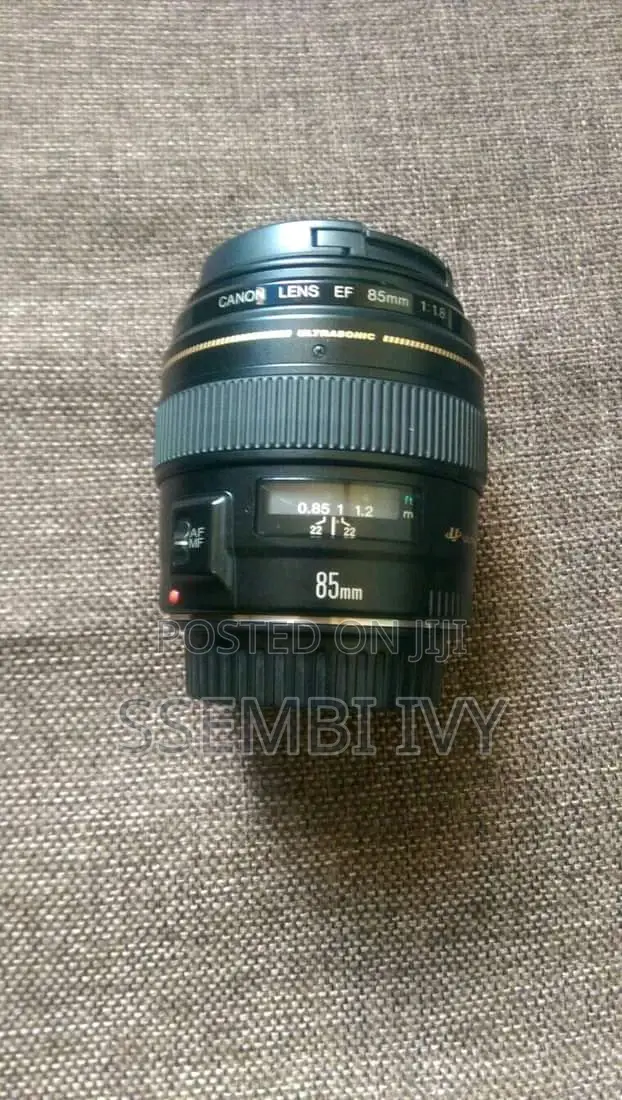 CANON 85mm Lens