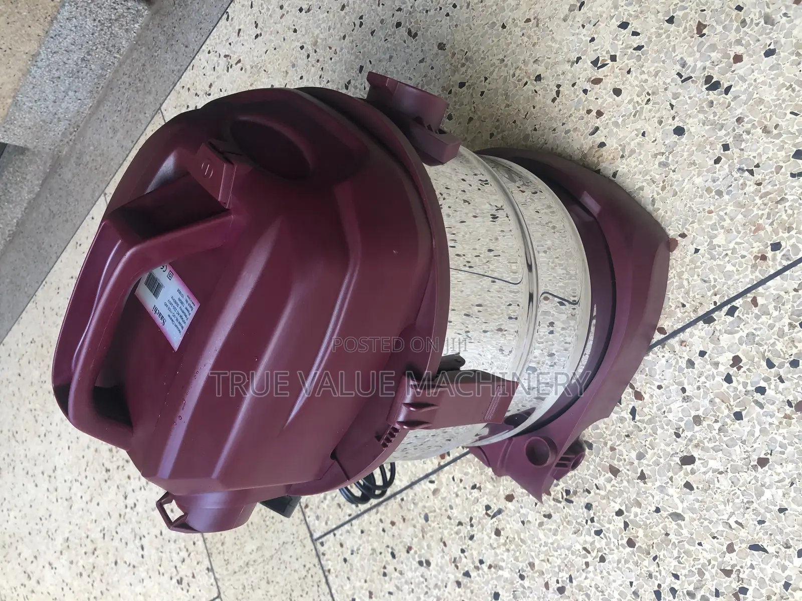 25 Litre Vaccum Cleaner Saachi Brand