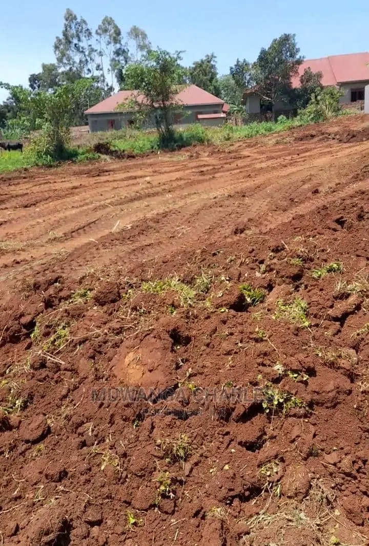 Plot of Land for Sale at Gayaza Nakwero 100x50ft