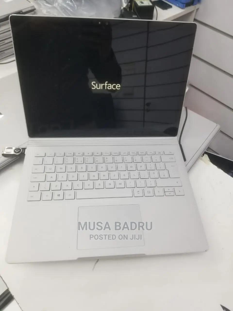 New Laptop 4GB Intel Core I5 SSD 128GB