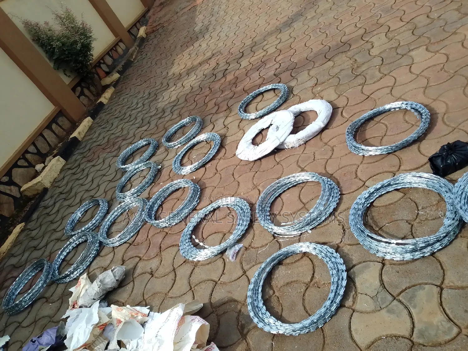 Razor Wire High Quality Galvanized Welded Stainless Steel